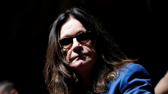 Parkinson, lesões na coluna e mais: os problemas de saúde de Ozzy Osbourne, morto aos 76 anos -