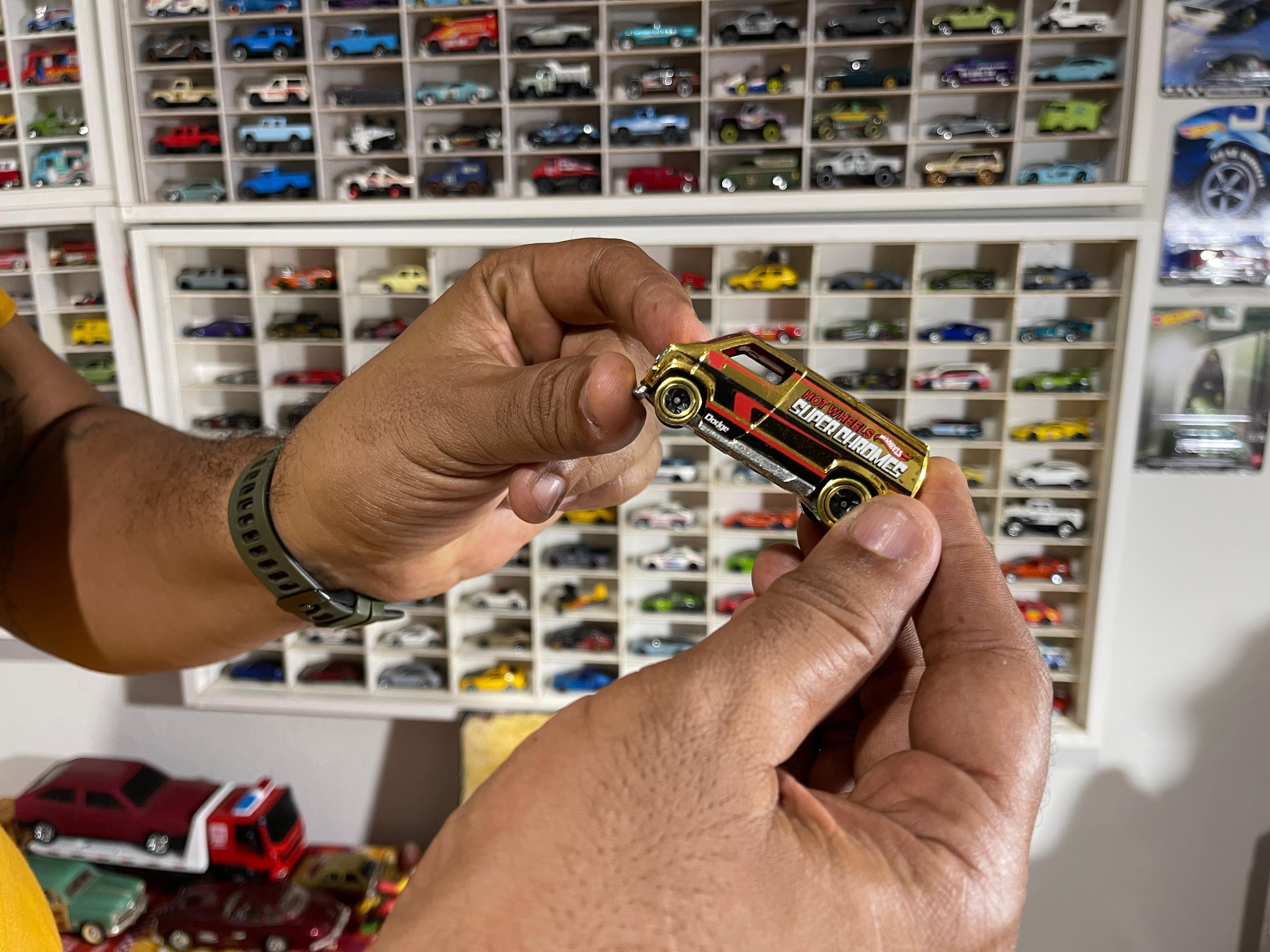 Colecionadores de carrinhos em RR têm até 3 mil miniaturas e mantêm ...