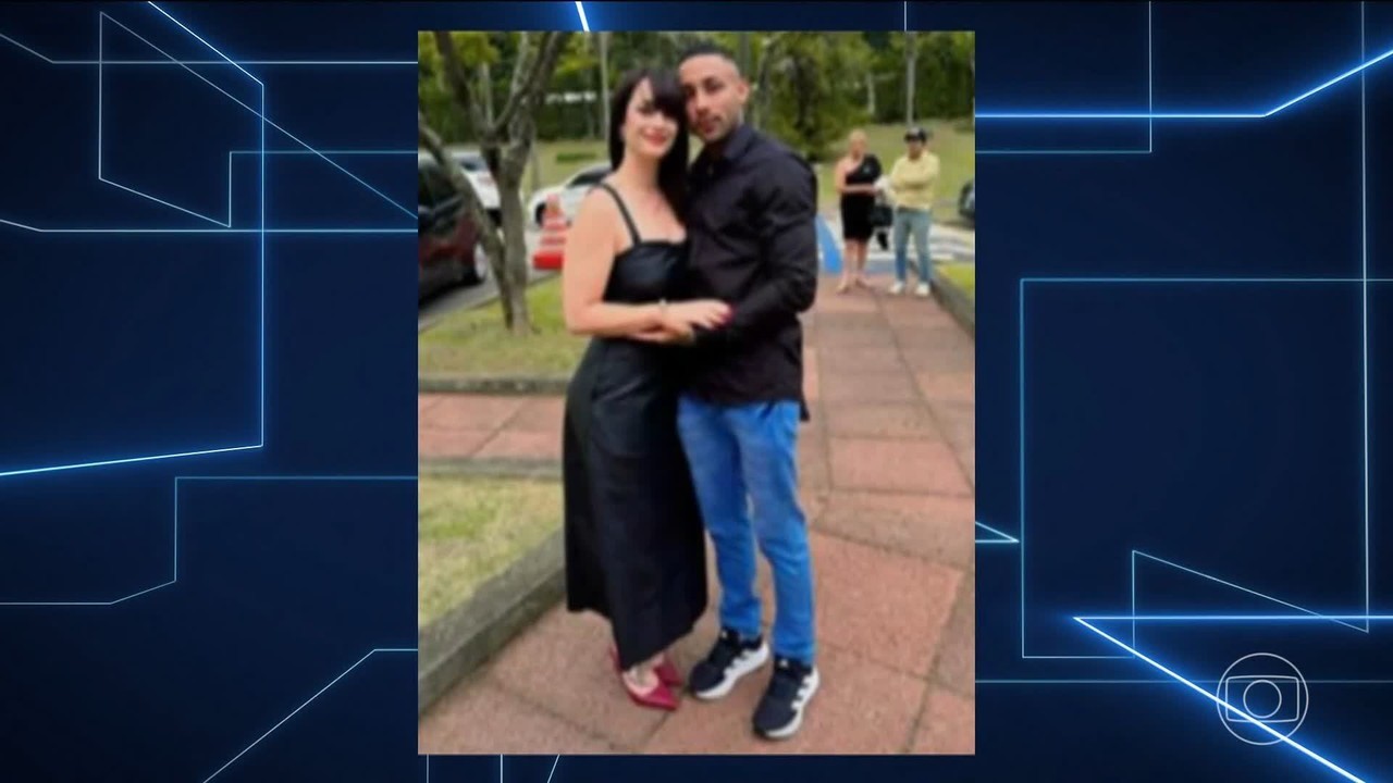 Foto expõe delegada do PCC ao lado do namorado apontado como integrante da facção no dia da posse 