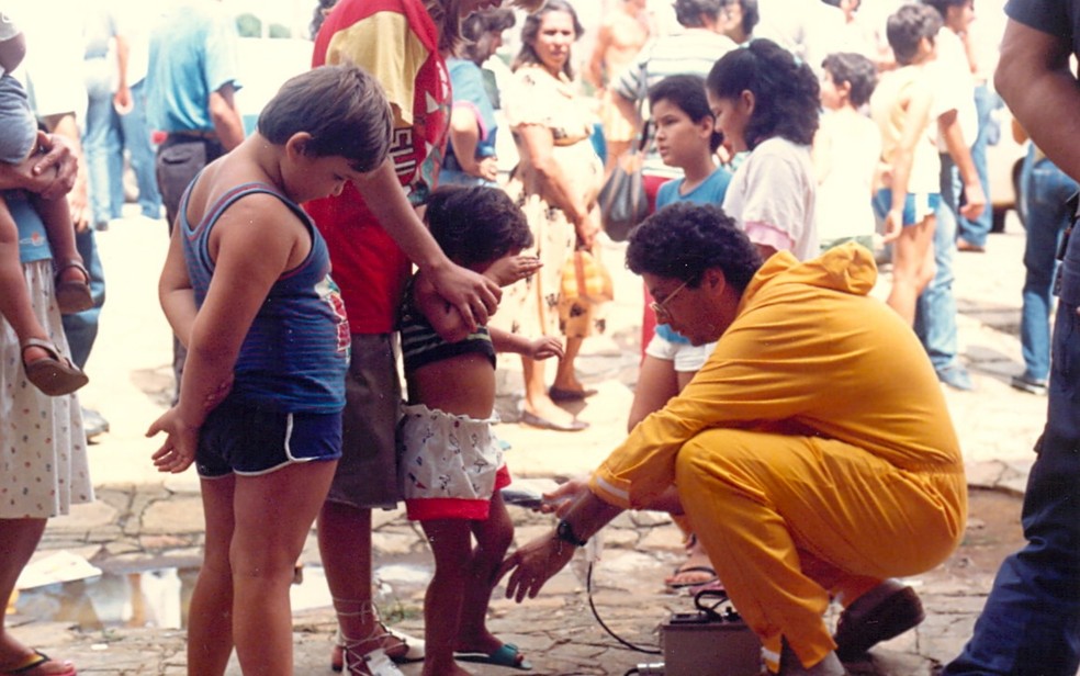 Milhares de pessoas foram avaliadas na época do acidente com césio-137 — Foto: Reprodução/Cara