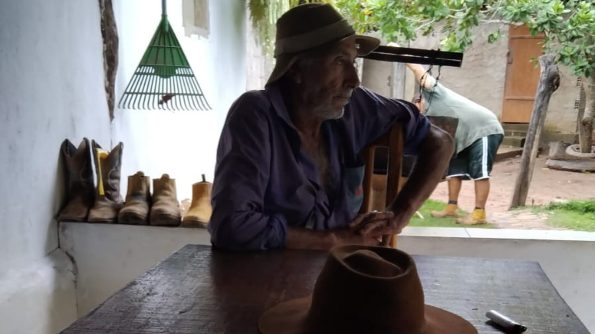 Idoso levado por correnteza atravessava córrego todos os dias para vender queijos em MG