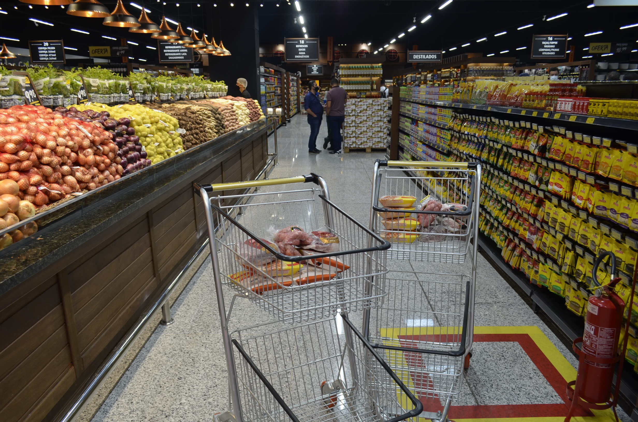 15 de agosto é feriado no Vale do Aço, mas supermercados funcionam; veja os horários