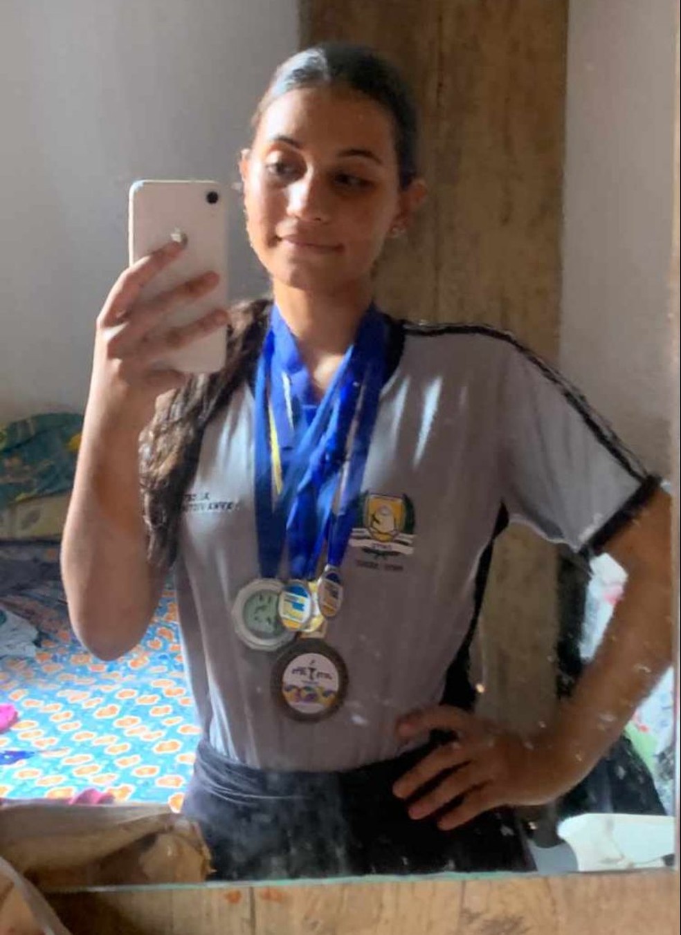 Lanna Victoria Tavares da Silva era medalhista de futsal nos jogos escolares — Foto: Acervo Pessoal