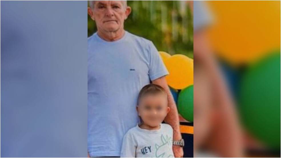 Edimilson e o filho Ícaro Fidelis da Silva, de 5 anos, morreram após o carro da família colidir com outro veículo na CE-187, em Tianguá. — Foto: Arquivo pessoal