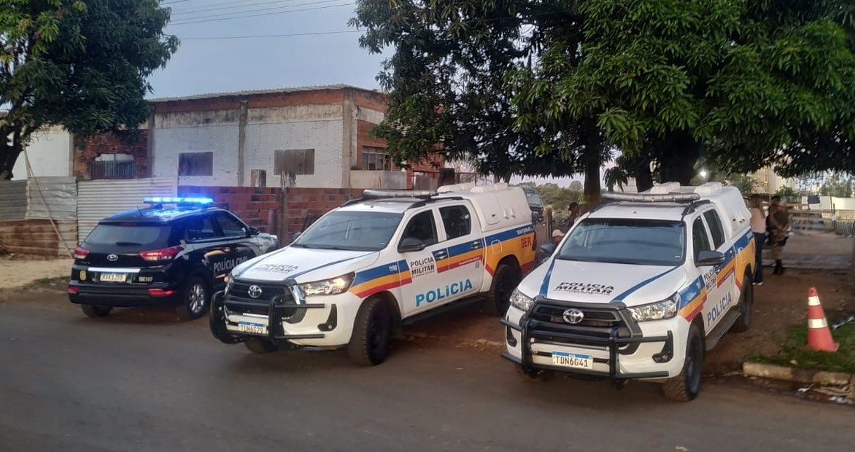 Dois homens morrem em troca de tiros com a polícia em Araguari