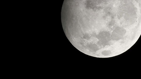 Observatório flagra eclipse raro e meteoro durante a madrugada no céu do RS; VÍDEO