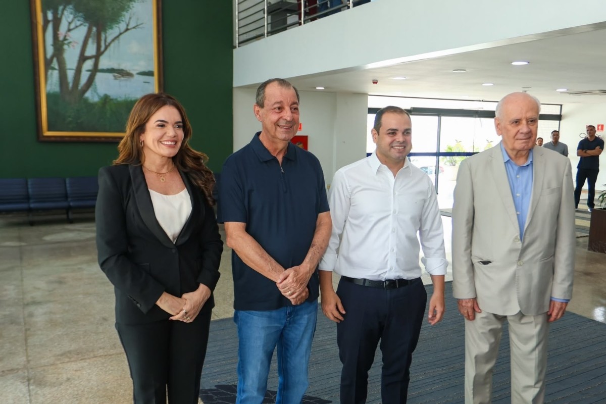 Omar Aziz e Roberto Cidade iniciam transição de governo no Amazonas