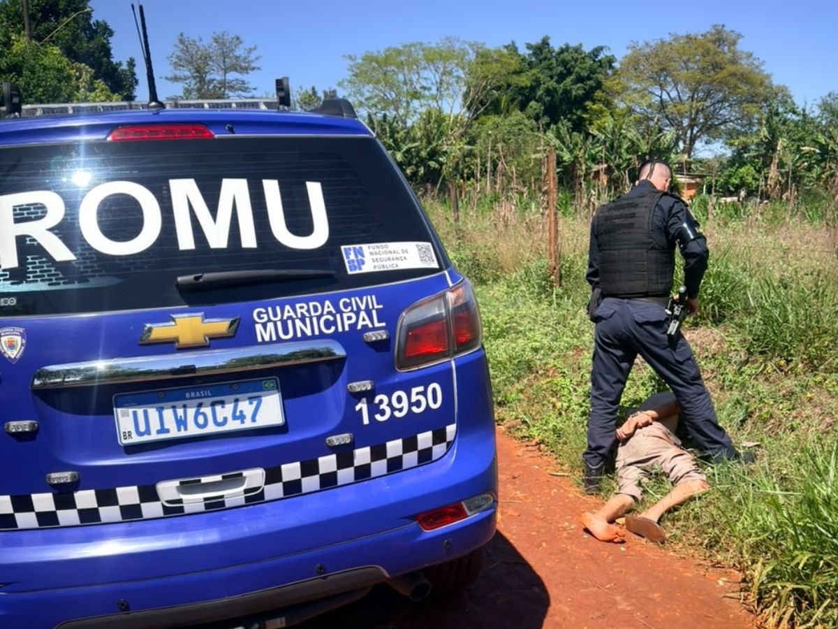 Filho é preso suspeito de matar o pai a pauladas no interior de SP