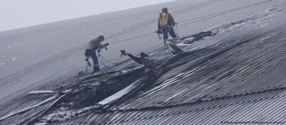 Danificado por drone, domo de Chernobyl perde capacidade de conter radiação