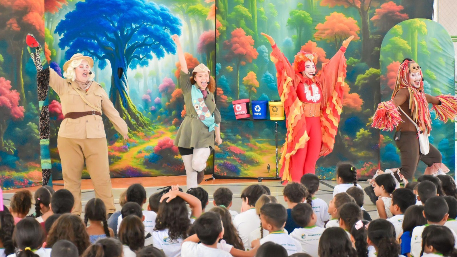 Teatro e oficinas incentivam crianças em Itupeva e Jundiaí