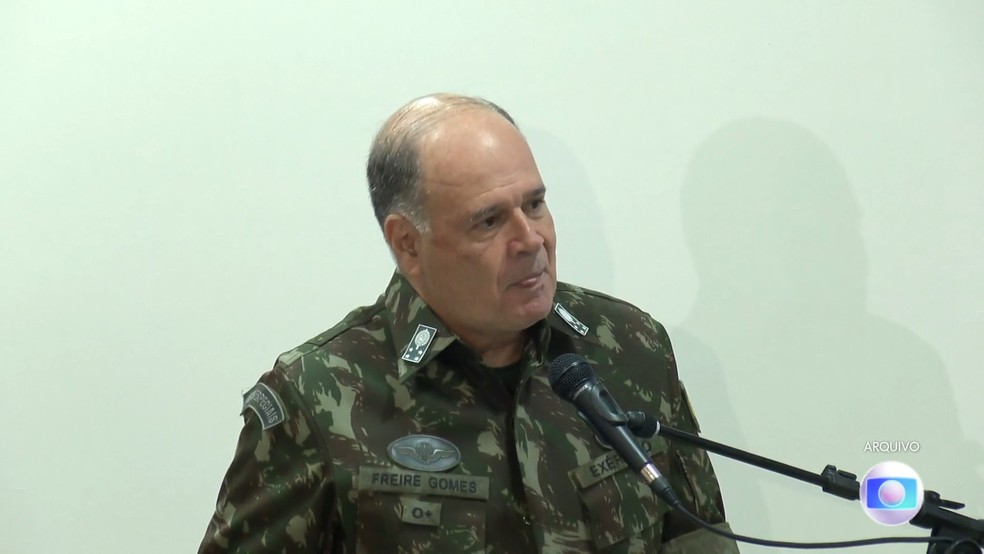 Freire Gomes prestou depoimento à PF na sexta (1º) na condição de testemunha — Foto: Jornal Nacional/Reprodução