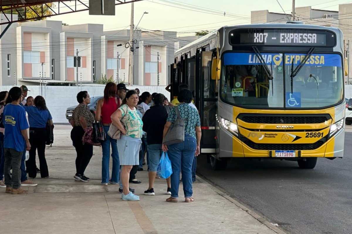 Após problemas na operação, mudança no transporte coletivo é cancelada e sistema volta ao modelo antigo em Presidente Prudente