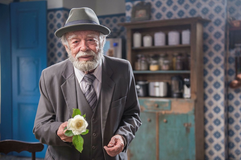 Emiliano Queiroz na novela Espelho da Vida — Foto: Acervo Grupo Globo