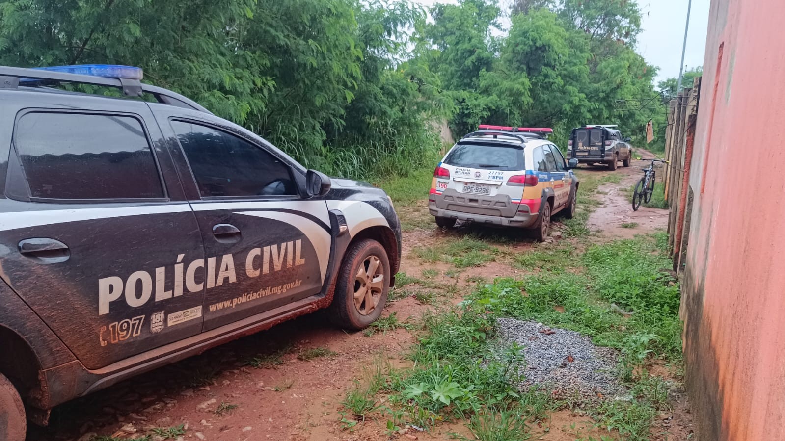 Operação mira grupo criminoso envolvido com tráfico de drogas em Martinho Campos