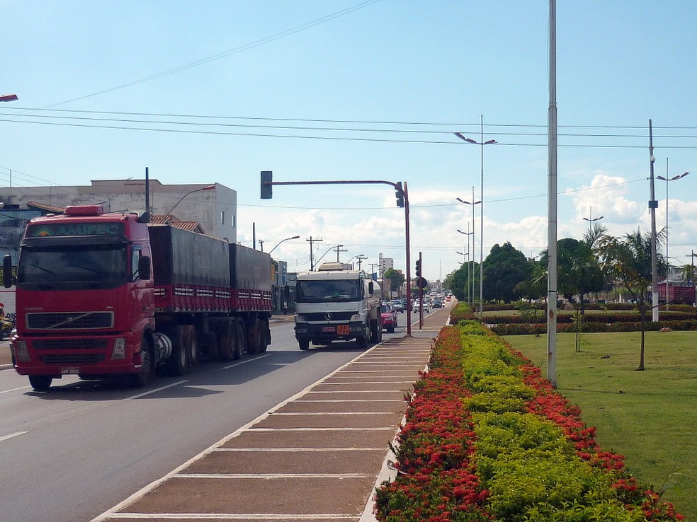 Trânsito na avenida Jorge Teixeira em Porto Velho — Foto: Dnit/Divulgação