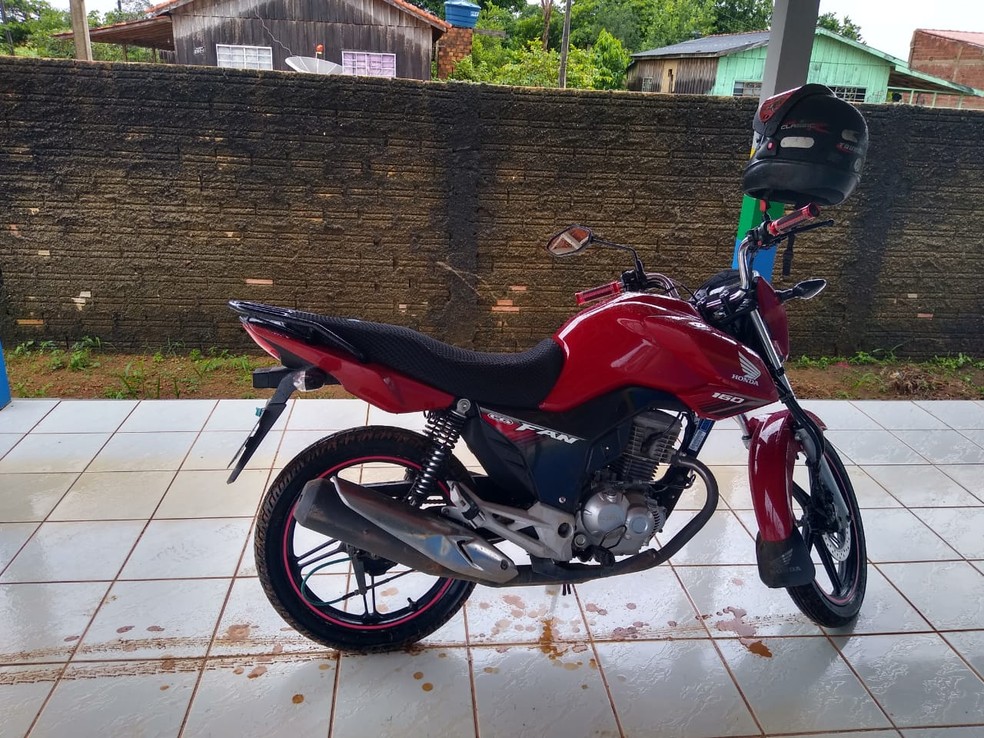 G1 - Motos roubadas durante o feriado são recuperadas em Praia