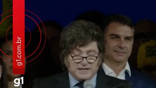 Com discurso 'anti-socialista', Milei participa de lançamento de candidatura de Flávio