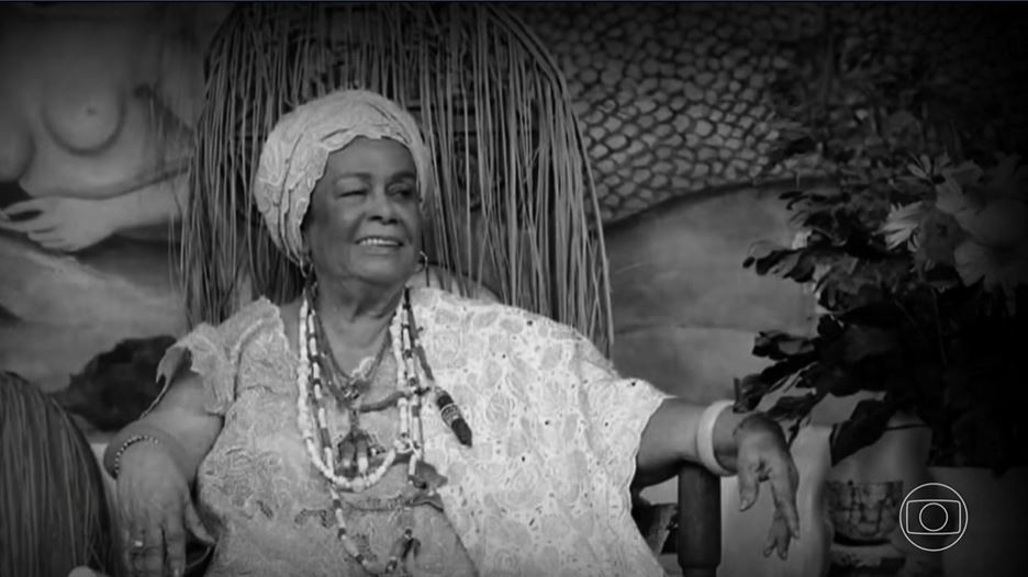 Morre Mãe Carmen de Oxaguian, uma das principais lideranças do candomblé no Brasil