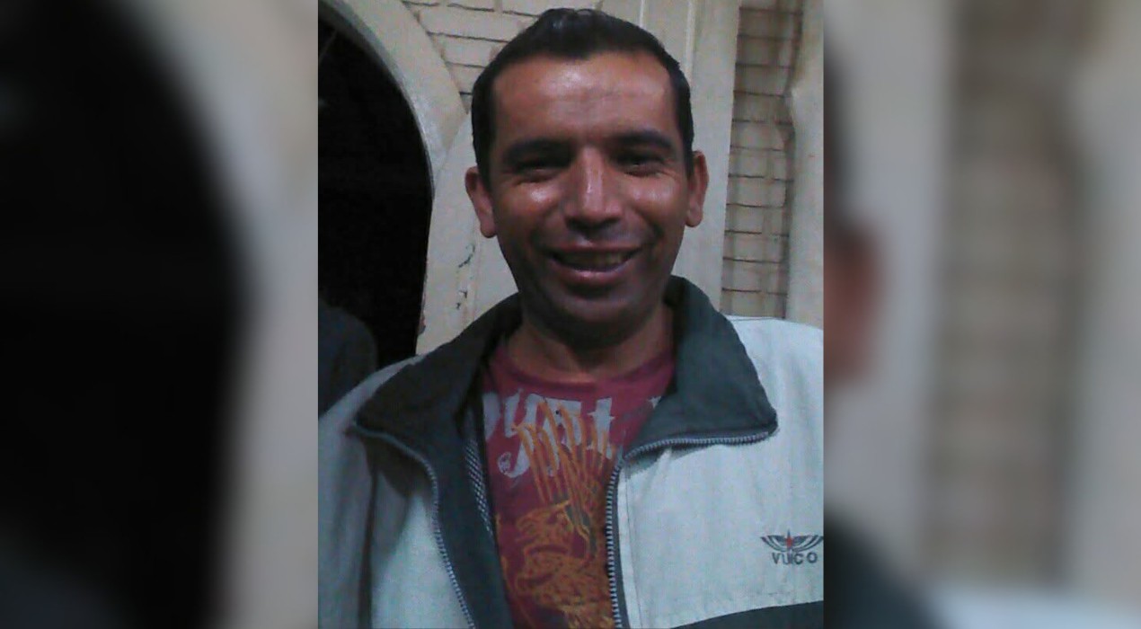 Homem em situação de rua é encontrado morto em praça de Itu; família suspeita de frio