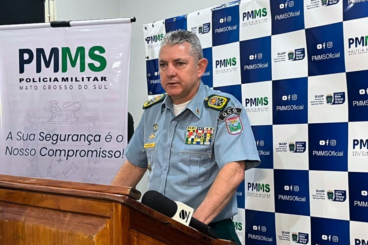 Polícia faz buscas por suspeito de fuzilar comboio e matar preso em MS; ligação com facção é investigada