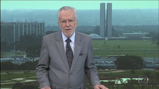 Alexandre Garcia comenta cortes em equipes de medicina da família - Programa: Bom Dia Brasil 