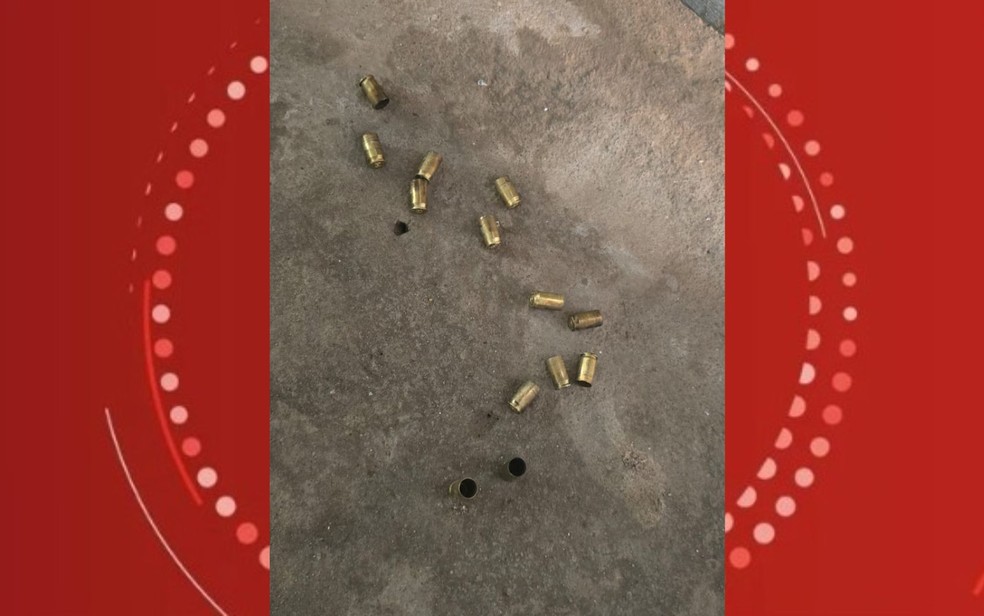Adolescente e namorado foram atingidos por diversos disparos. — Foto: Polícia Civil