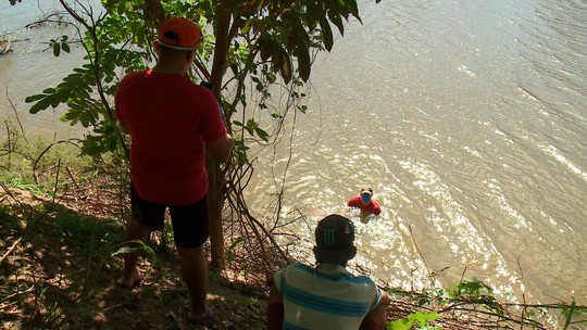 Corpo de homem é encontrado no Rio Poti com perfurações na cabeça - Foto: (TV Clube)