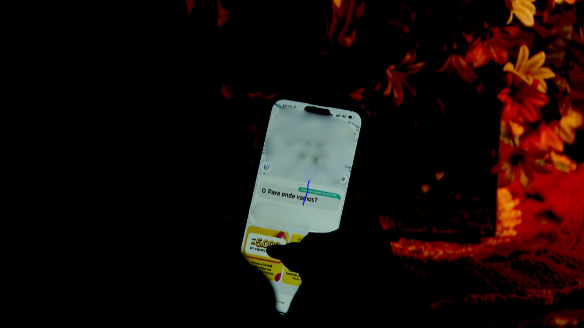Motorista de app pede beijo na boca para passageira de 15 anos; áudio