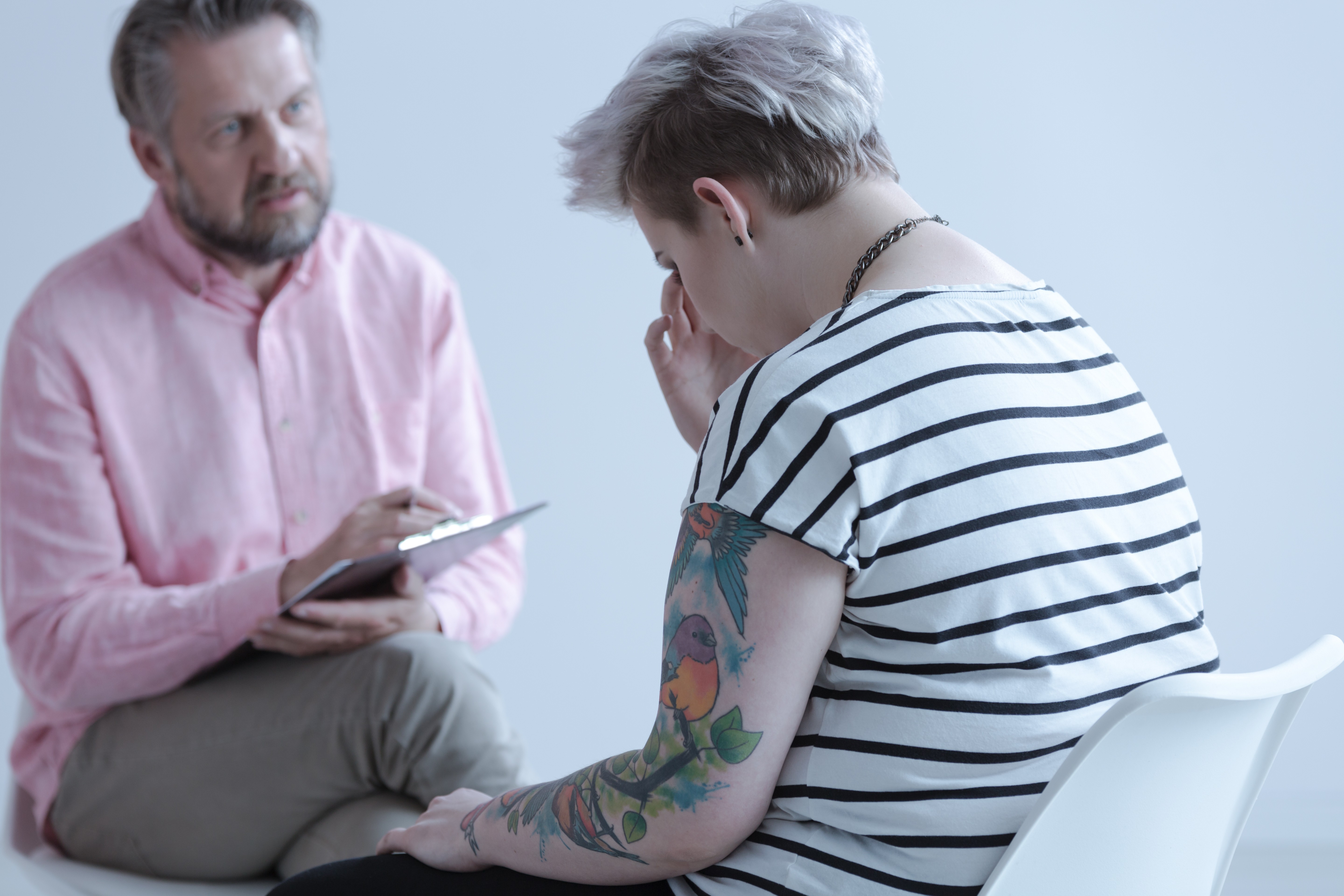 Obesidade na juventude já apresenta sinais de inflamação e danos cerebrais, aponta estudo