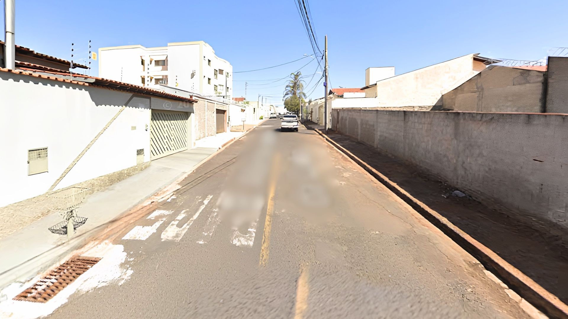 Criminosos enganam morador com aviso sobre carro, invadem casa e roubam família em Uberaba