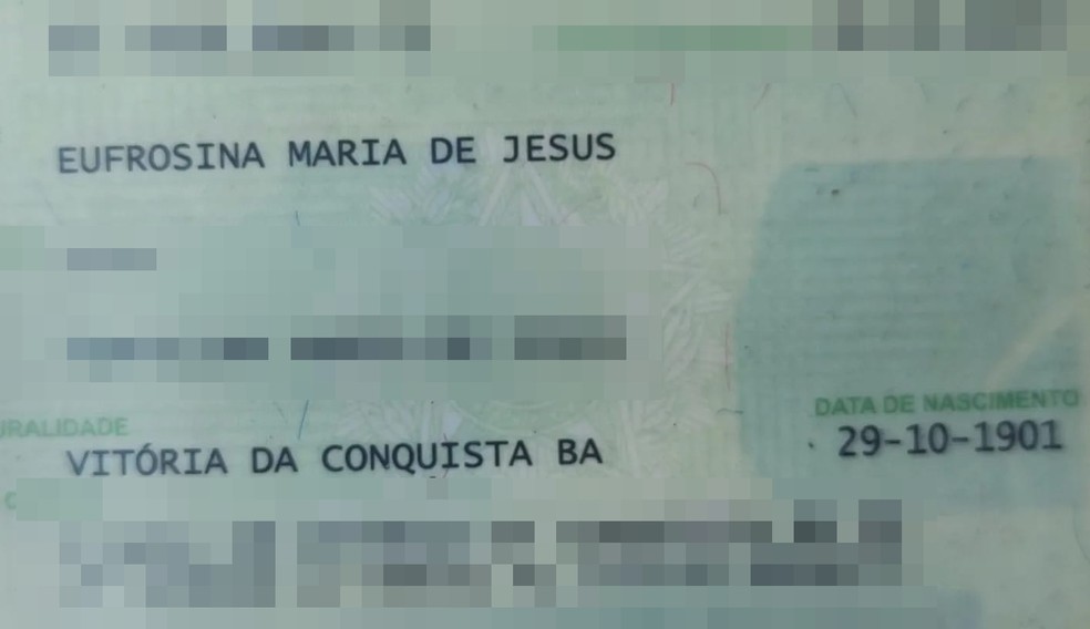 Documento de Eufrosina Maria de Jesus, que completou 122 anos na Bahia — Foto: Redes Sociais