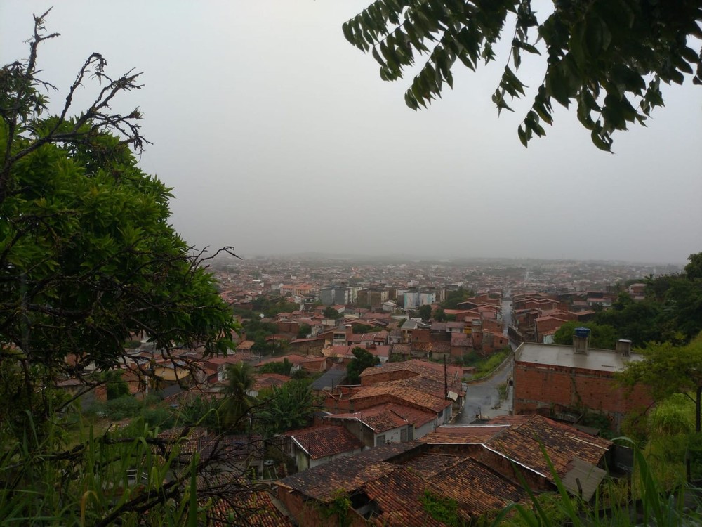 Novo alerta de chuvas moderadas a intensas é emitido para Sergipe.