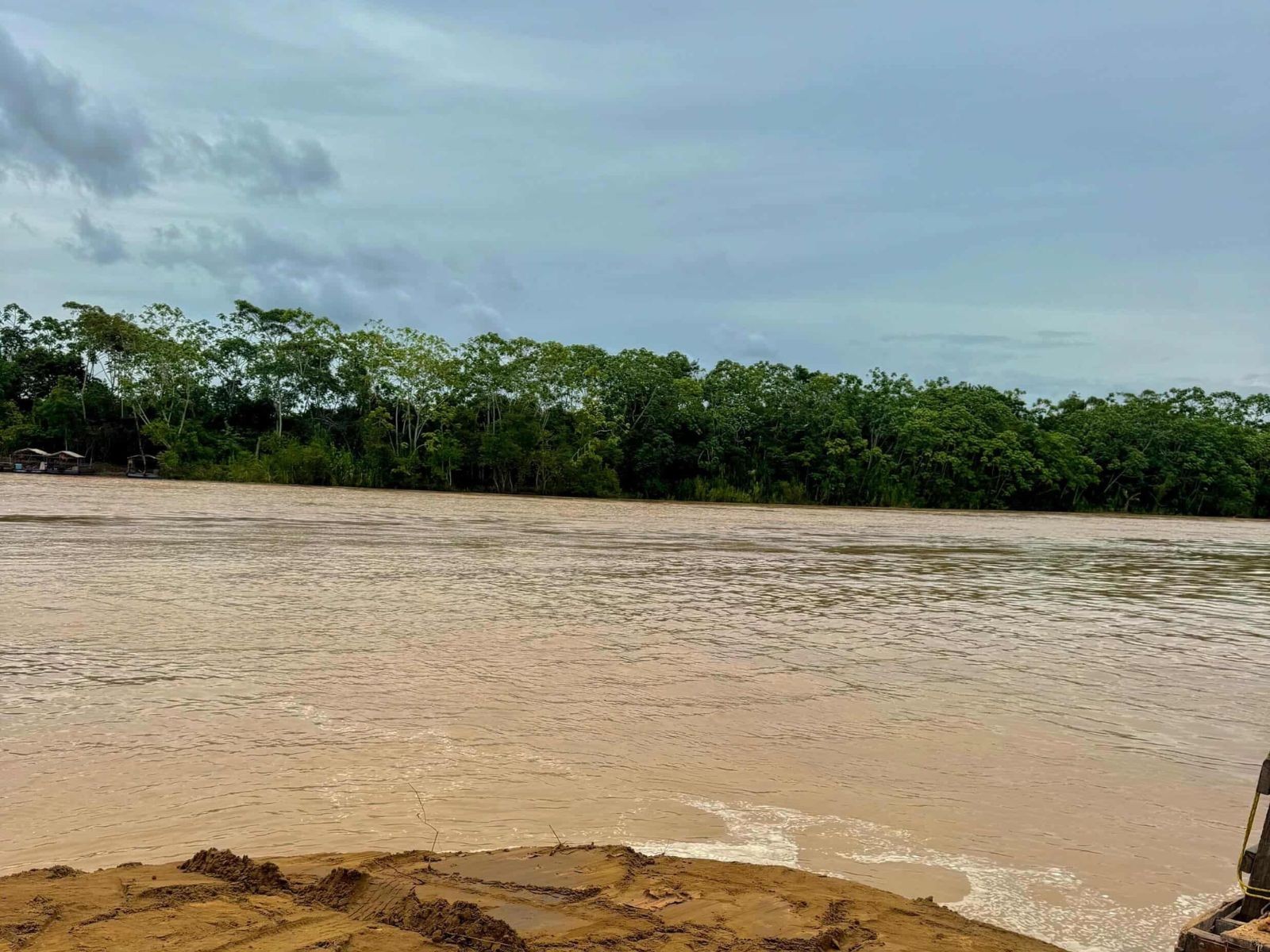 Após dois dias, Rio Juruá sai da cota de transbordo em Cruzeiro do Sul