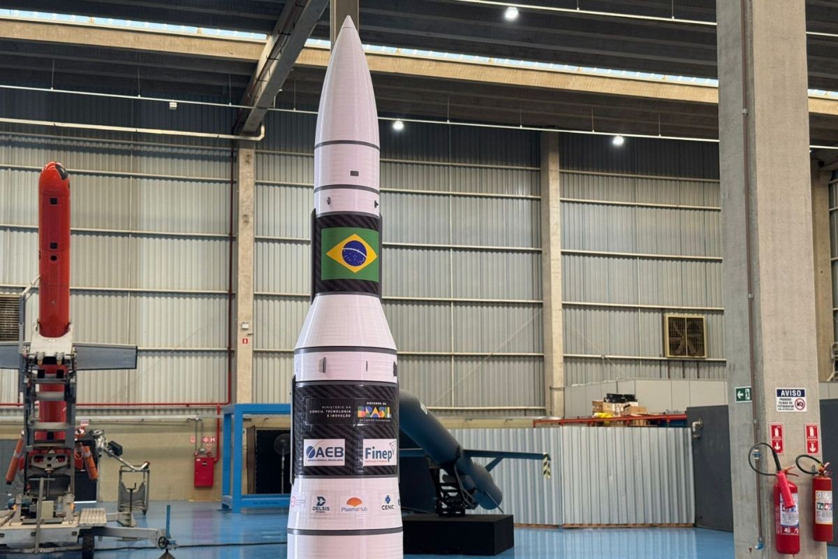 Brasil desenvolve foguete para reduzir dependência externa em lançamentos espaciais