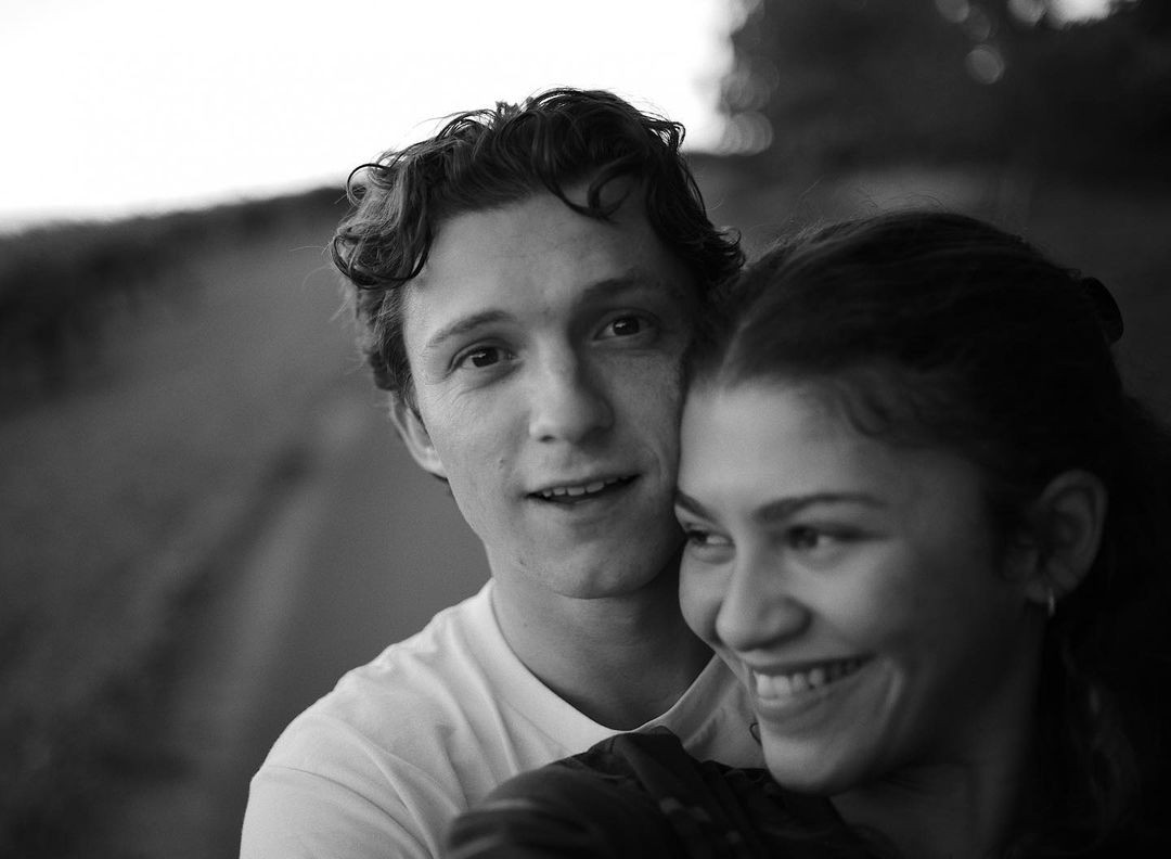 Zendaya e Tom Holland estão noivos, diz site