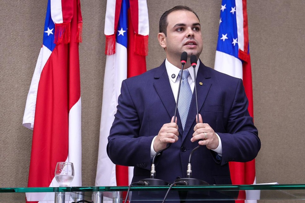 Presidente da Aleam, Roberto Cidade assume o governo do Amazonas após renúncias. — Foto: Herick Pereira