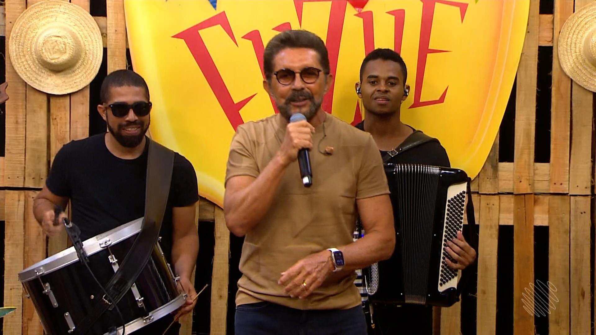 Adelmário Coelho critica maior presença de outros ritmos nas festas juninas: 'O forró é o anfitrião, tem que reinar'