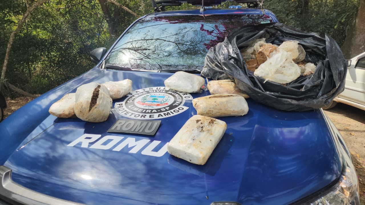 Boiando em riacho: guarda apreende 12 quilos de drogas no Bairro dos Pires em Limeira 