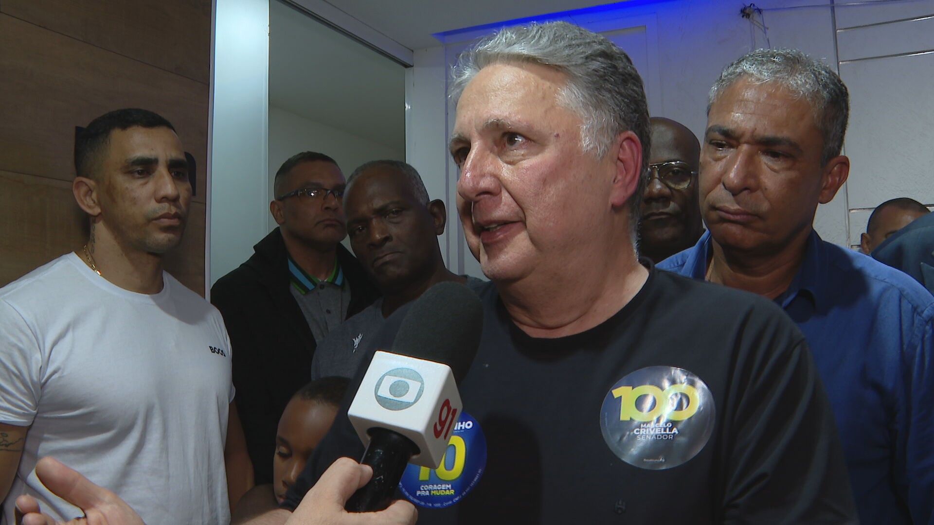 Garotinho promete criar 'Bope 2.0' para ocupar comunidades por tempo indeterminado se for eleito