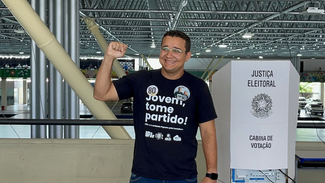 Yuri Ezequiel (UP) vota em João Pessoa para o governo da Paraíba | G1