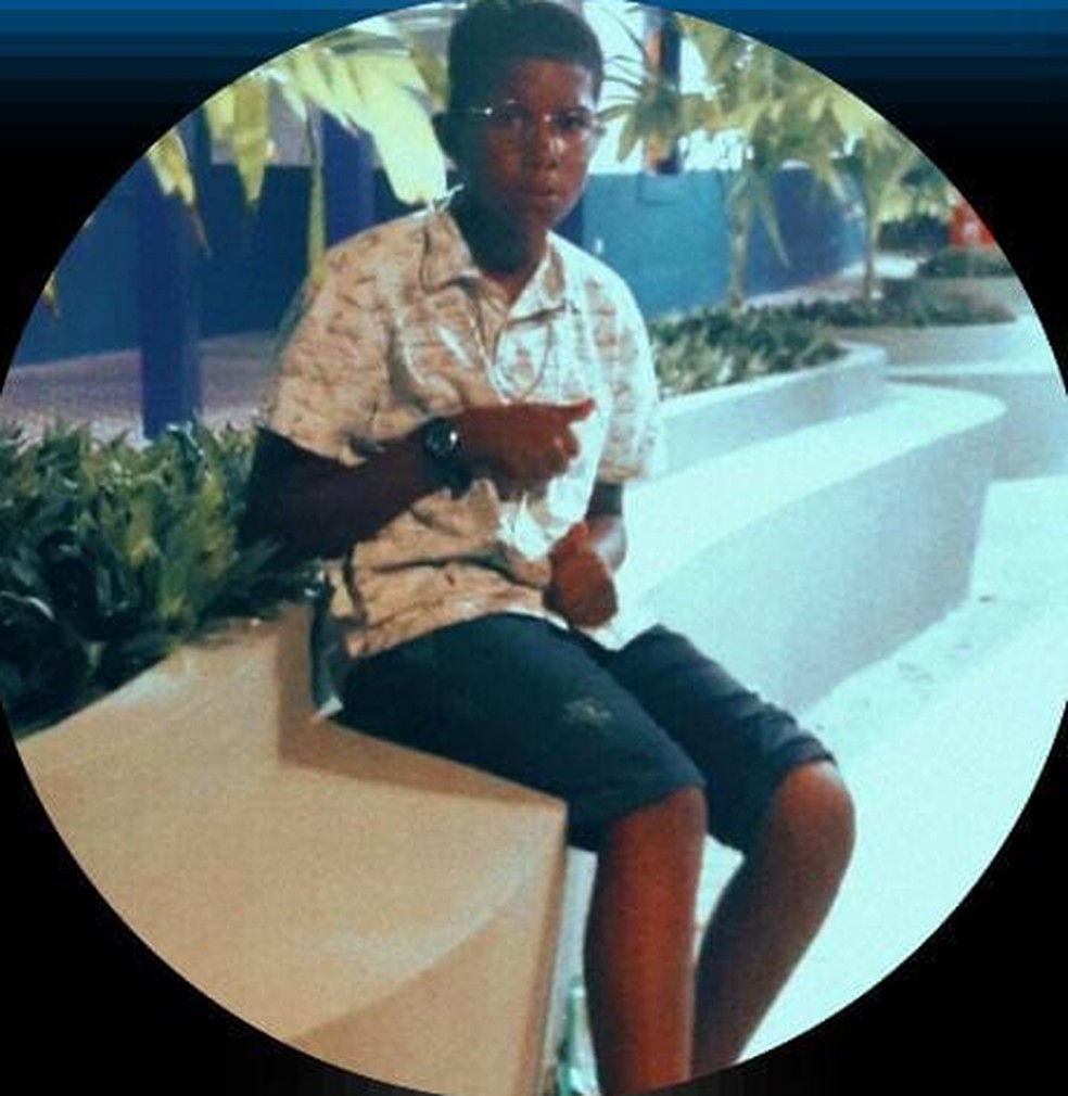 Guilherme Emanuel, de 12 anos, foi uma das 14 vítimas que morreram no desabamento no Janga — Foto: Reprodução/WhatsApp