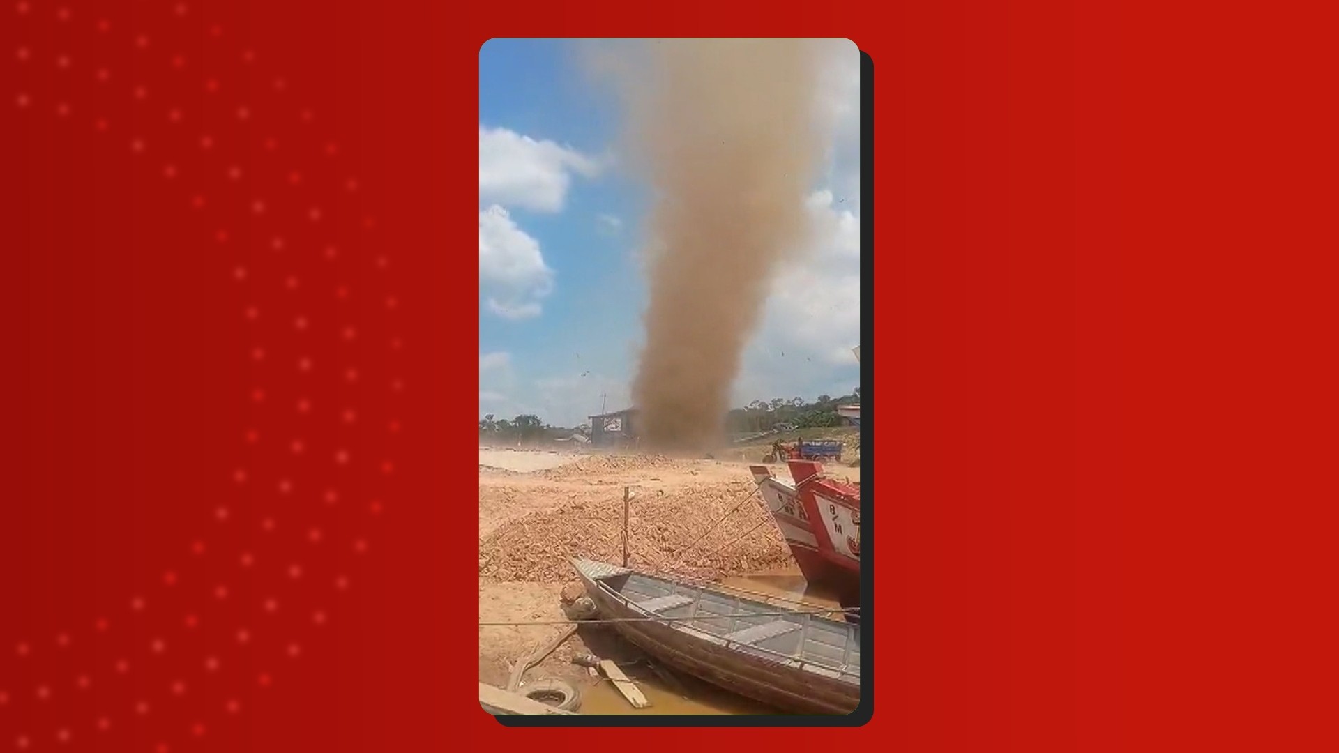 Redemoinho surpreende moradores em porto no interior do Amazonas; VÍDEO 