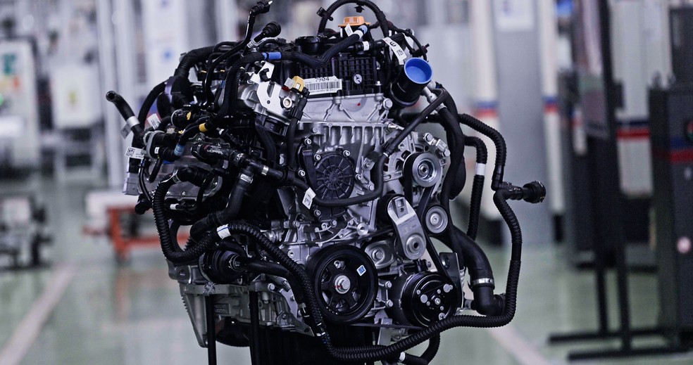 Motor híbrido flex T200 Hybrid — Foto: divulgação/Stellantis