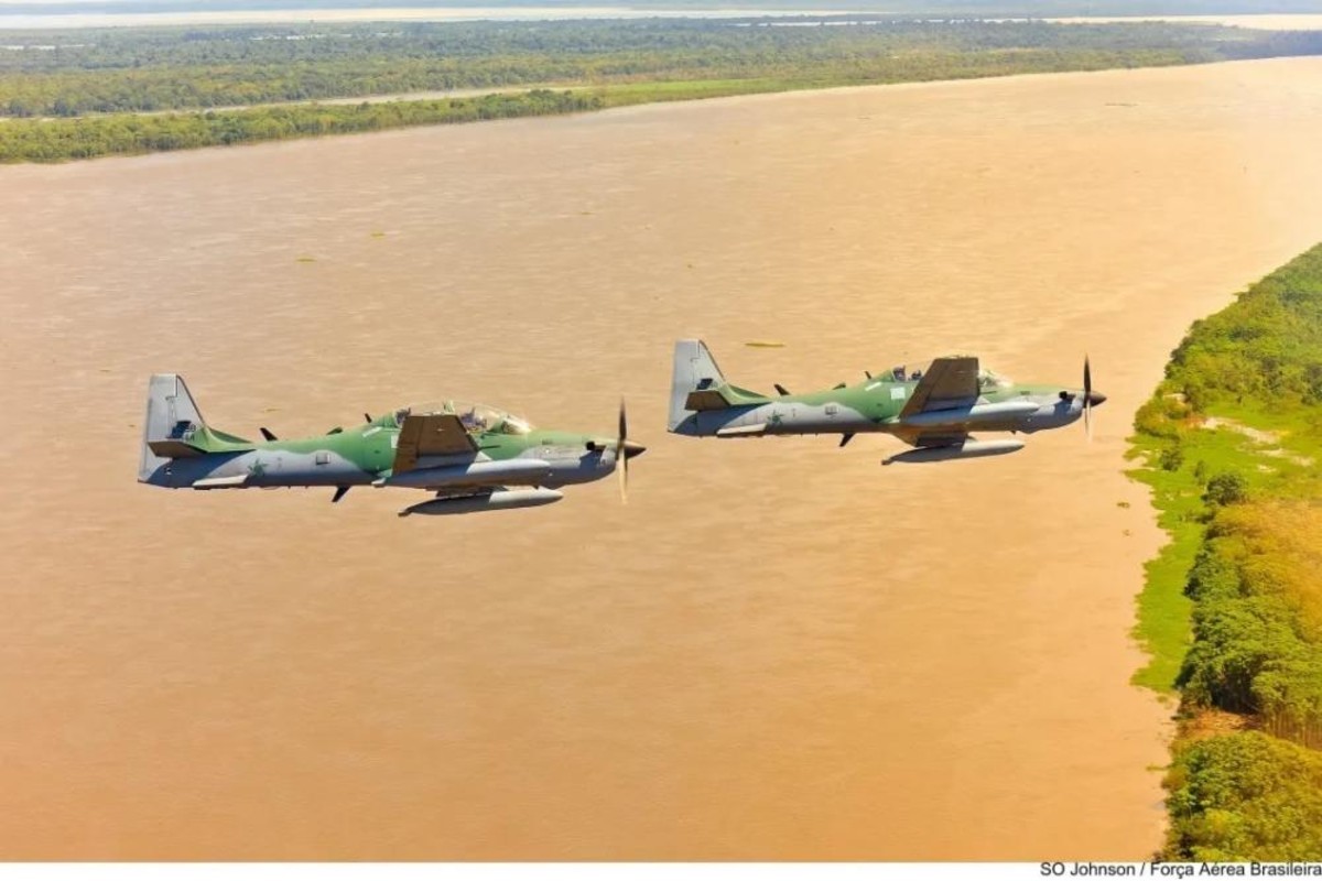 Os caças da FAB que ampliam o combate ao tráfico internacional de drogas nas fronteiras do Brasil