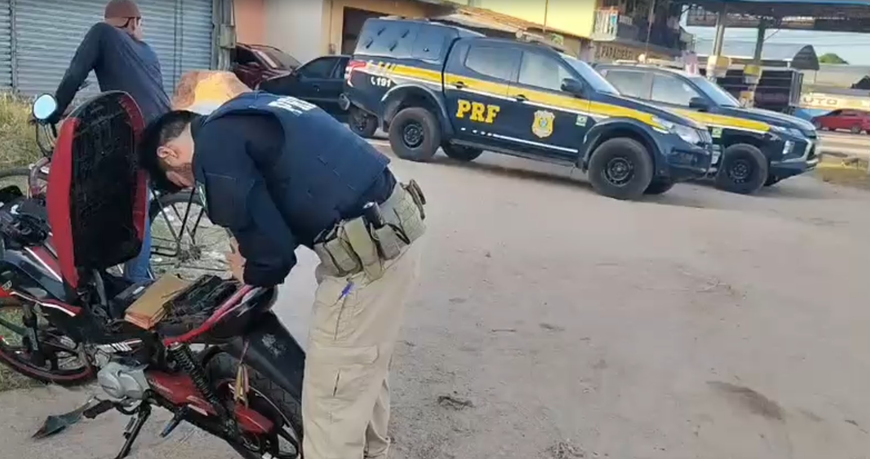 PRF apreende 45 veículos e prende foragido por homicídio em Capanema, no Pará