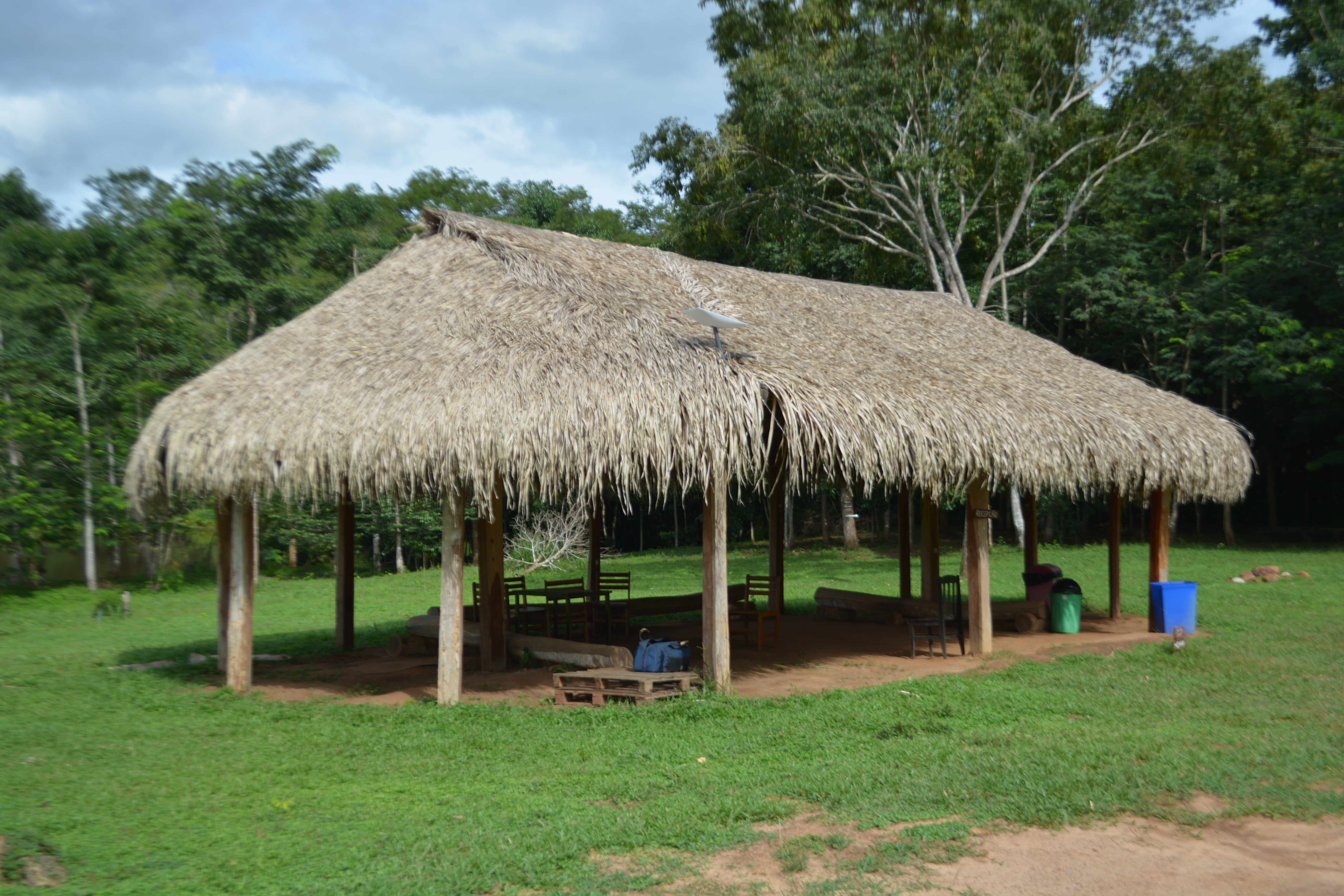 Recepção do espaço turístico do povo Paiter Suruí