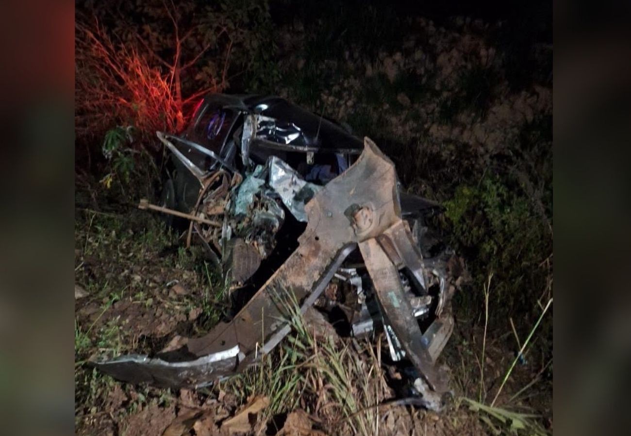 Motorista de carro de passeio morre em acidente com carreta na TO-201