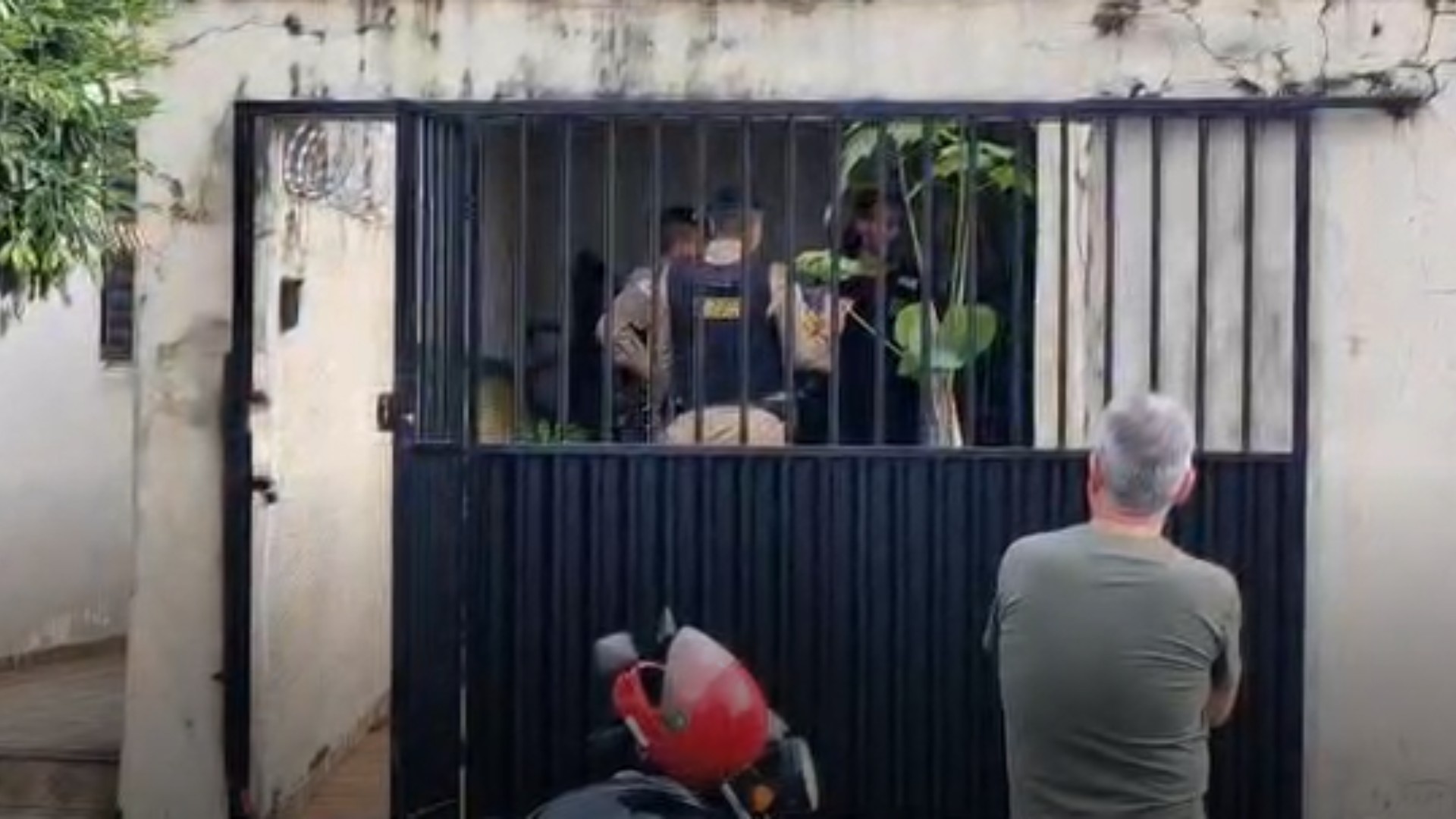 Idosa de 82 anos é encontrada morta em casa revirada em Patos de Minas; PM suspeita de latrocínio