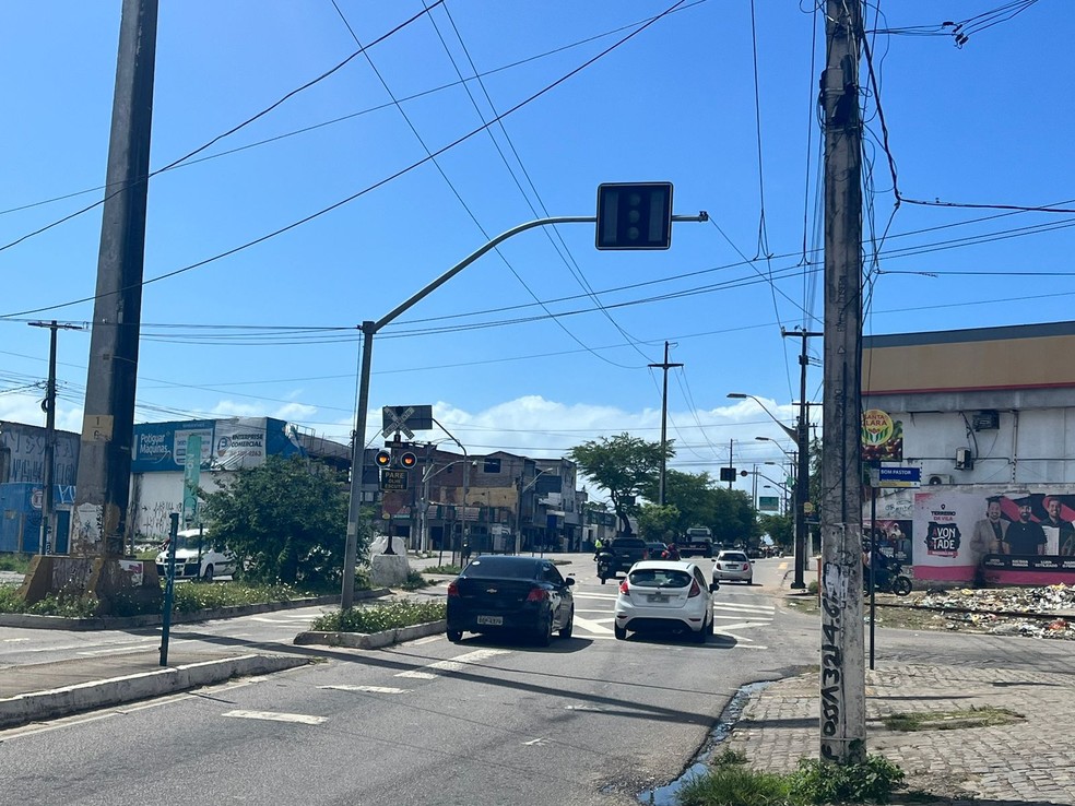 Vários semáforos de Natal pararam de funcionar após apagão que atingiu cidades do RN — Foto: Vinicius Marinho/Inter TV Cabugi