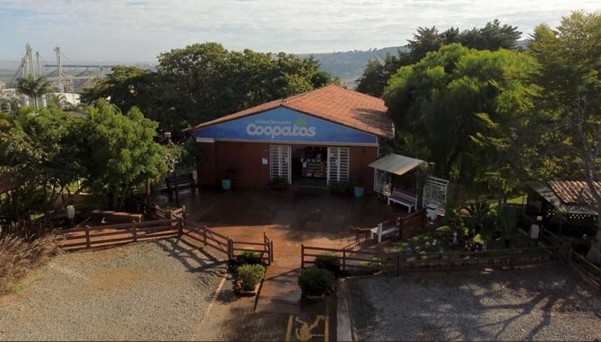 Coopatos cresce com a força do cooperativismo